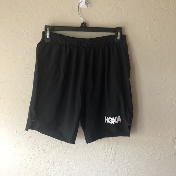 NWOT Hoka M Glide 7” Running Shorts in Black - Picture 1 of 7